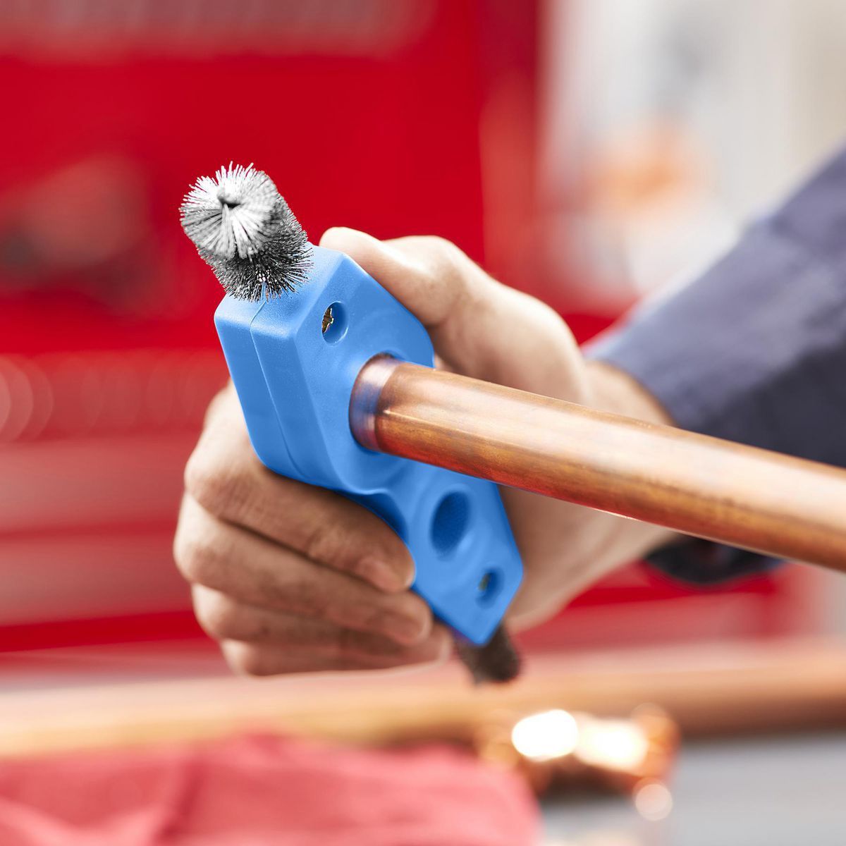 4-IN-1 PLUMBERS BRUSH / BATTERY BRUSH